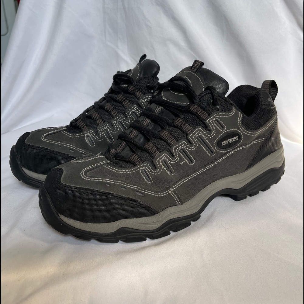 Hytest Grey Sneakers Composite Safety Toe,